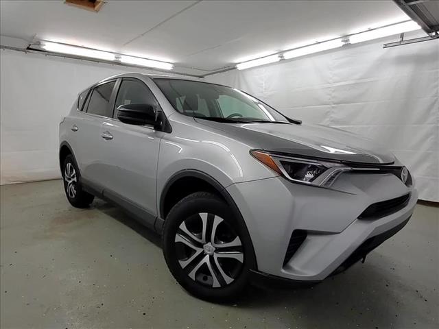 Certified Pre Owned 2018 Toyota Rav4 Le Awd Awd Le 4dr Suv In Chicago Q2930 Midtown Toyota